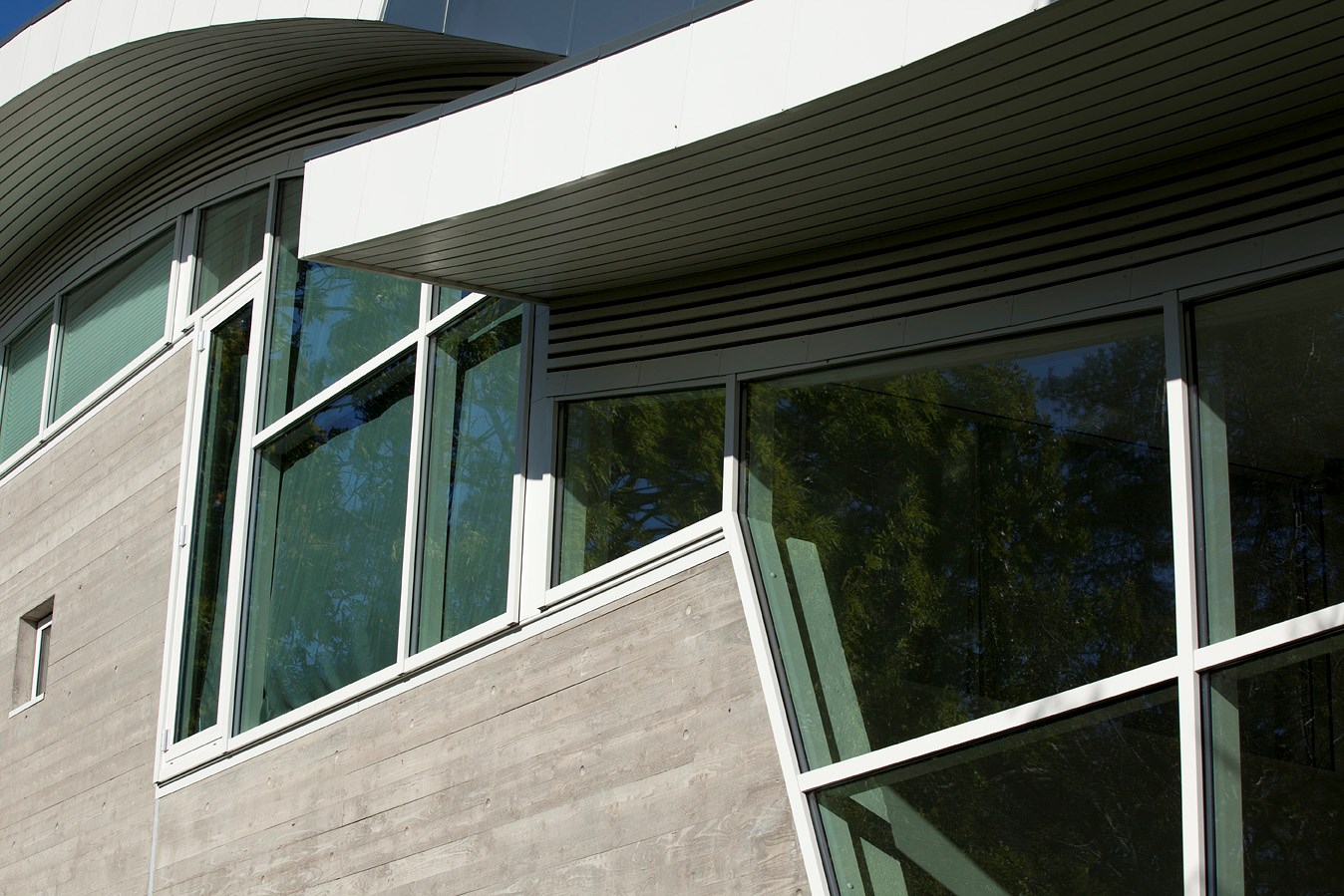 FV081221.jpg