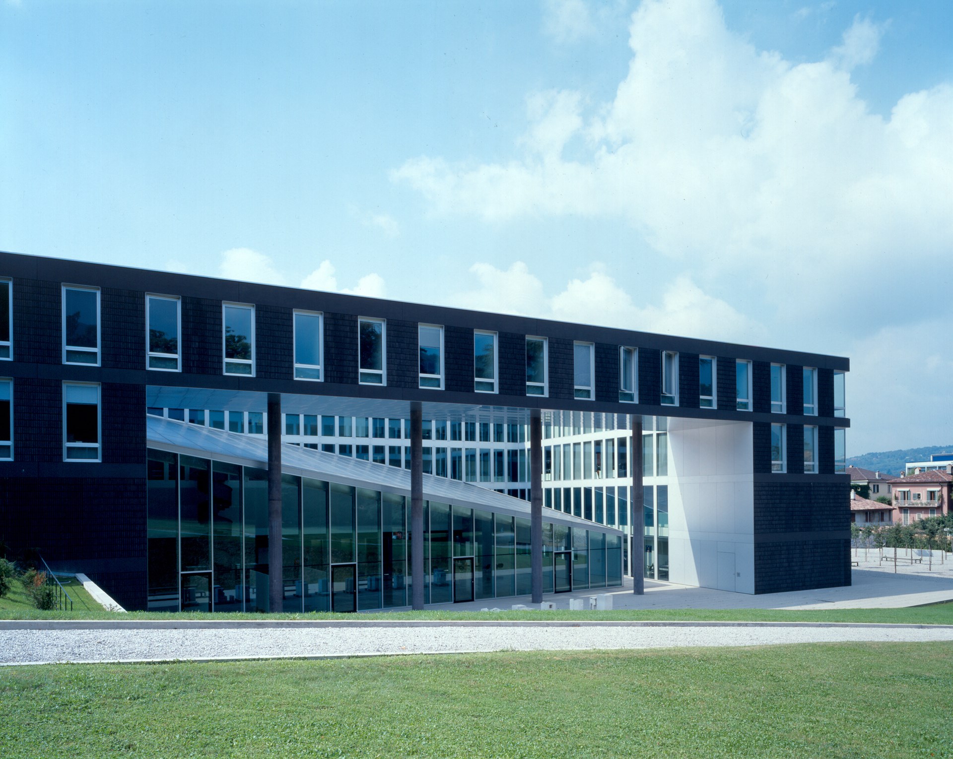 Accademia-di-architektura-6.jpg